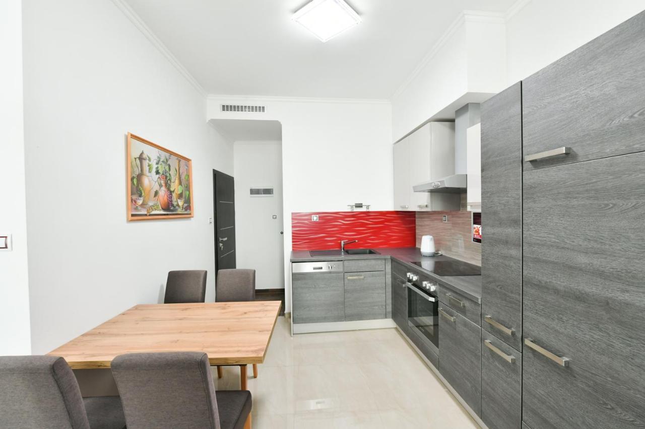 Apartmany Na Namesti 85 ยินดริคูฟราเดตส์ ภายนอก รูปภาพ