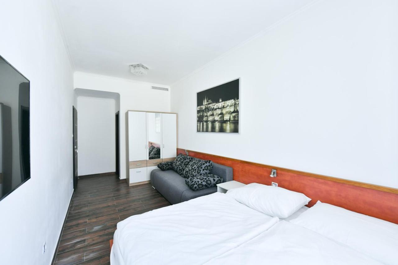 Apartmany Na Namesti 85 ยินดริคูฟราเดตส์ ภายนอก รูปภาพ